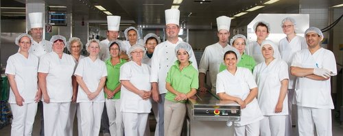 "Das Team der Zentralküche im St. Marien Hospital Lünen"